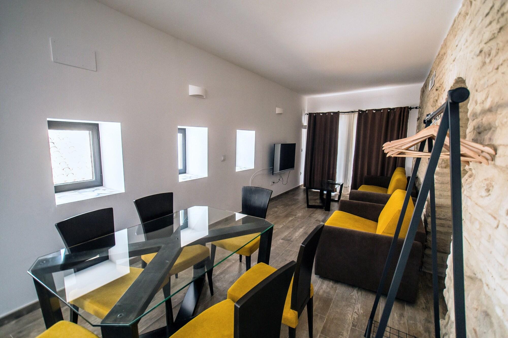 Patios Del Orfebre Hotel กอร์โดบา ภายนอก รูปภาพ